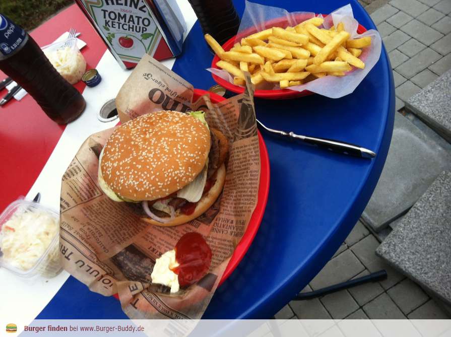 Foto zu Burger Hungry Man Burger